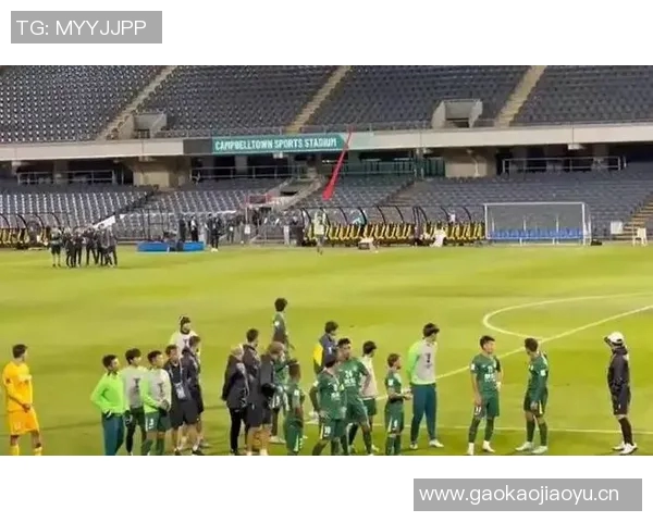 国安惨败塞蒂恩责任难逃球迷呼吁尽快换帅以挽回颜面