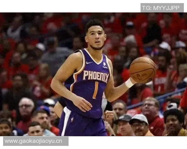 布克谈中国之行无时差反应球队节奏明显加快提升表现