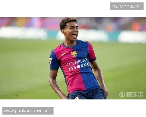 巴萨全新第四球衣发布向2005年经典国家德比致敬 巴萨全新第四球衣发布向2005年经典国家德比致敬