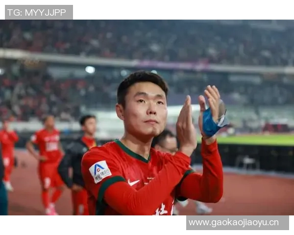 足协杯决赛即将开启河南球迷提前聚集点燃奥体激情氛围