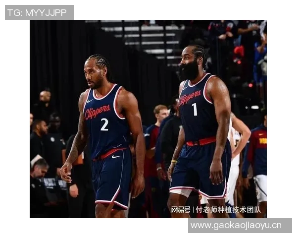 快船客场挑战火箭首发阵容揭晓哈登领衔邓恩莱昂纳德科林斯祖巴茨共战强敌 快船客场挑战火箭首发阵容揭晓哈登领衔邓恩莱昂纳德科林斯祖巴茨共战强敌