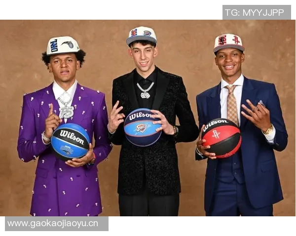 夏普签约四年九千万22届首轮秀七人续约班凯罗切特杰伦威超两亿 夏普签约四年九千万22届首轮秀七人续约班凯罗切特杰伦威超两亿