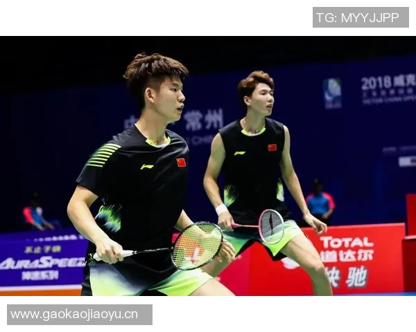 亚预赛关键对决中国香港迎战新加坡首发阵容揭晓安永佳陈晋一领衔出战 亚预赛关键对决中国香港迎战新加坡首发阵容揭晓安永佳陈晋一领衔出战