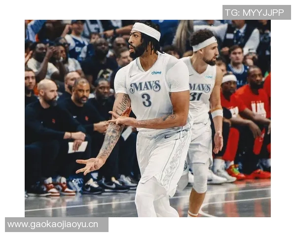 萨姆梅里尔三分球表现惊艳创骑士队史新纪录超越欧文成球队新星