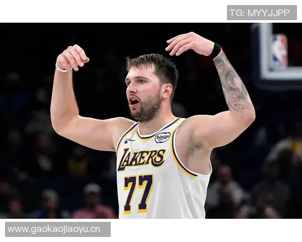 SnoopDogg调侃东契奇需双倍安保东契奇幽默回应自称就是安保 SnoopDogg调侃东契奇需双倍安保东契奇幽默回应自称就是安保