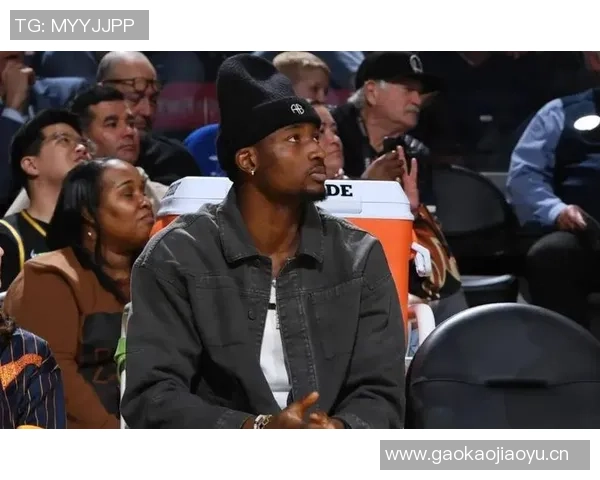 巴特勒称赞库明加为攻防核心近期表现令人惊艳助力球队目标实现 巴特勒称赞库明加为攻防核心近期表现令人惊艳助力球队目标实现