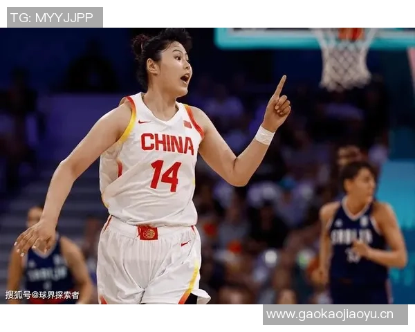 李月汝澳门看展分享美照特别喜欢篮球主题区域的独特魅力 李月汝澳门看展分享美照特别喜欢篮球主题区域的独特魅力